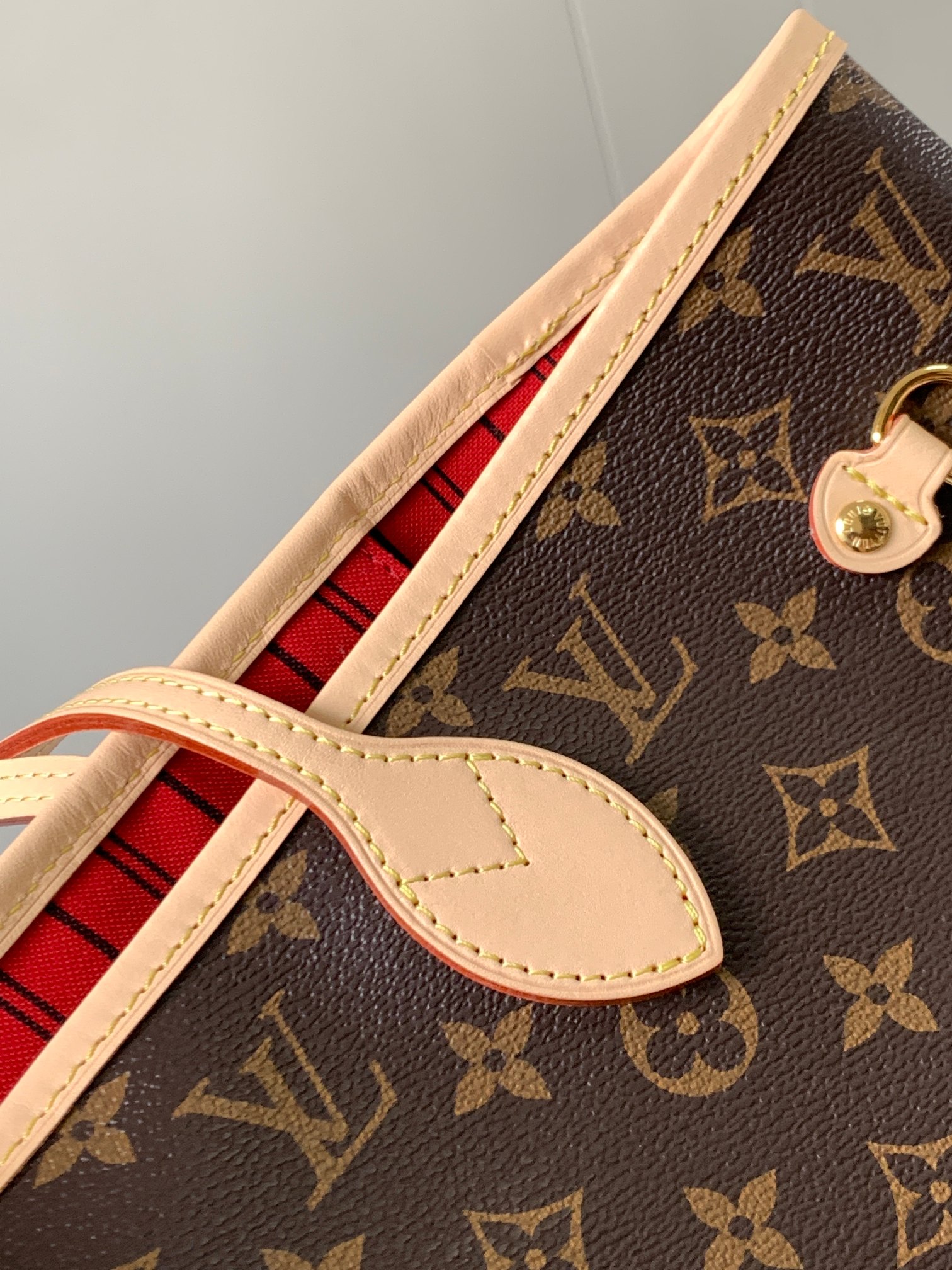 Louis Vuitton Shopping Bags